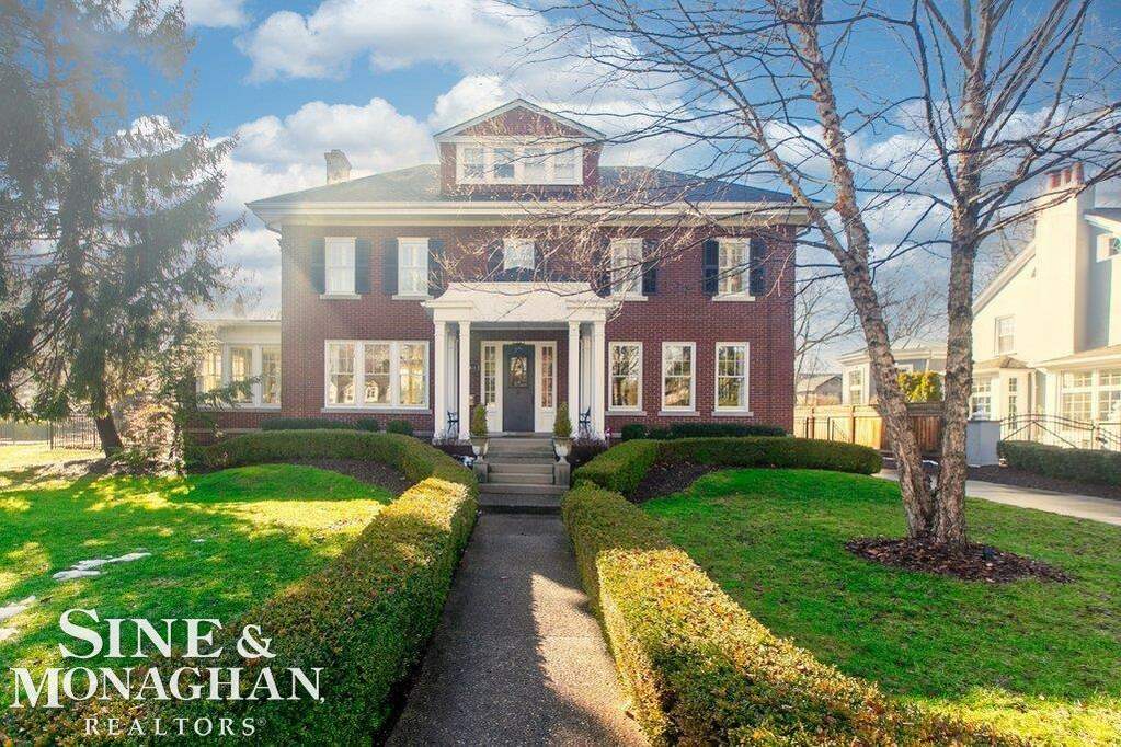 1011 Yorkshire Rd, Grosse Pointe Park, MI 48230 MLS 58050101860 properties REMI Christie's