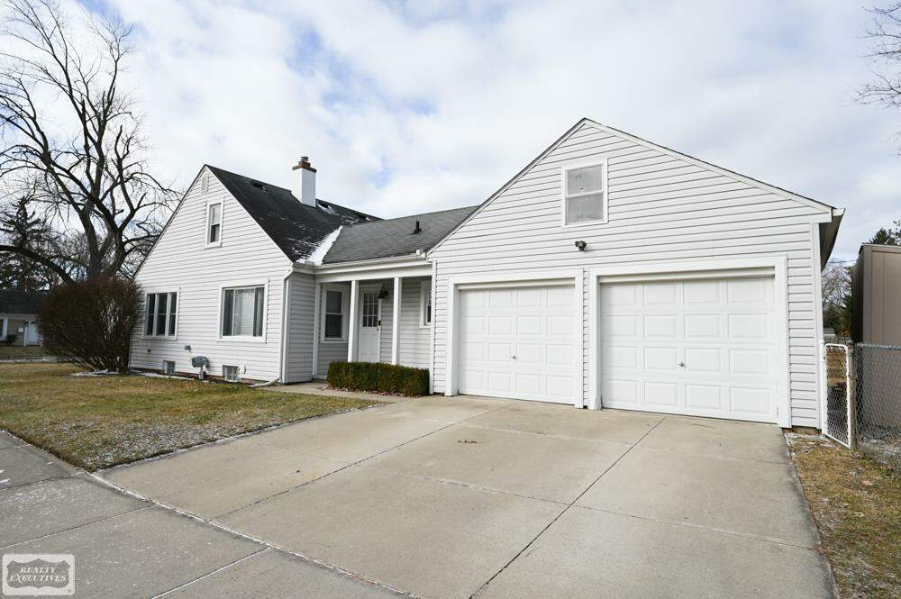 627 E Windemere, Royal Oak, MI 48073 MLS 58050102236 properties