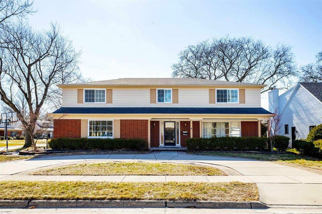 541 Perrien Pl., Grosse Pointe Woods, MI 48236 MLS 58050103088