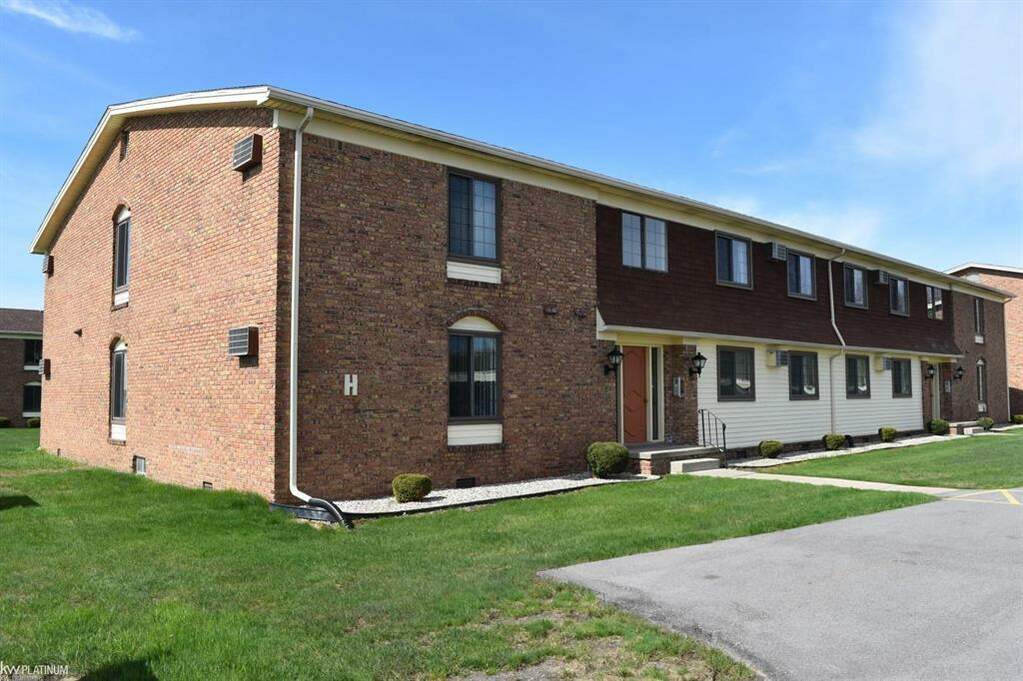 1900 River, Marysville, MI 48040 MLS 58050108054 properties SE