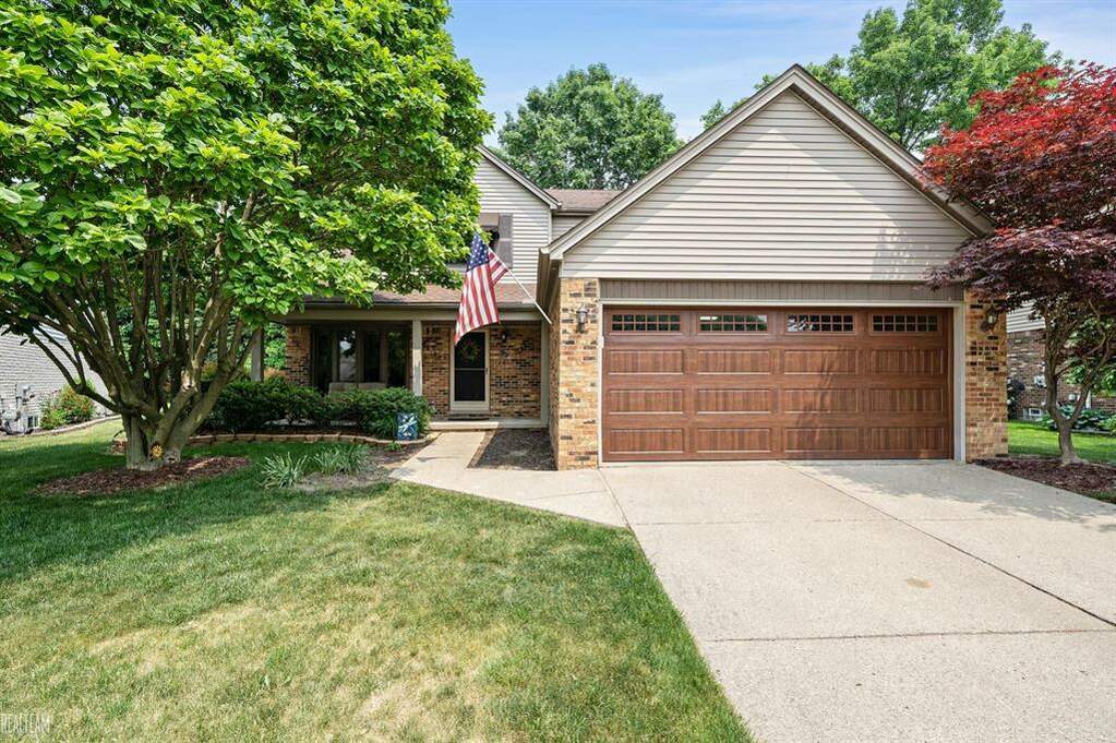 41650 Huntington, Clinton Twp, MI 48038 MLS 58050111420