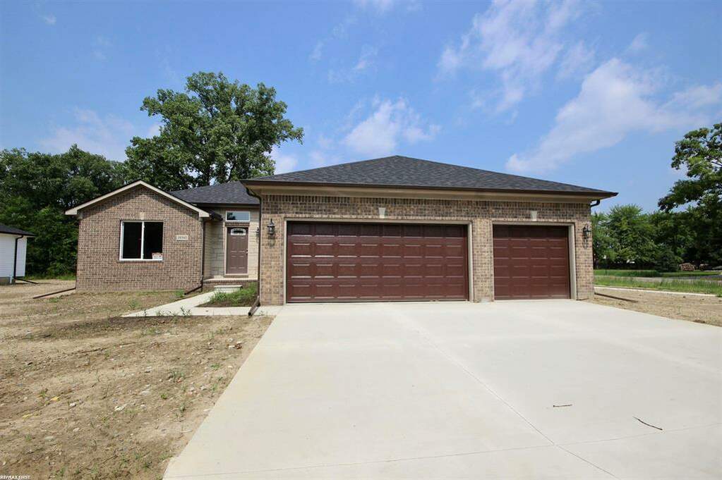 36343 Egan St., Clinton Twp, MI 48035 MLS 58050111563 properties