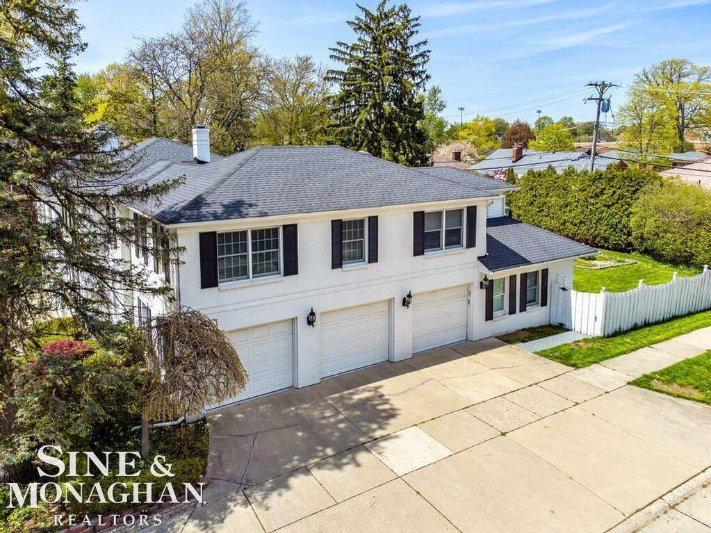 800 Sunningdale Drive, Grosse Pointe Woods, MI 48236 MLS 58050115746