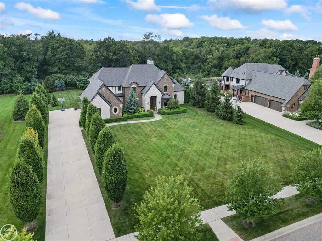 61715 Bradbury, Washington Twp, MI 48094 MLS 58050121191