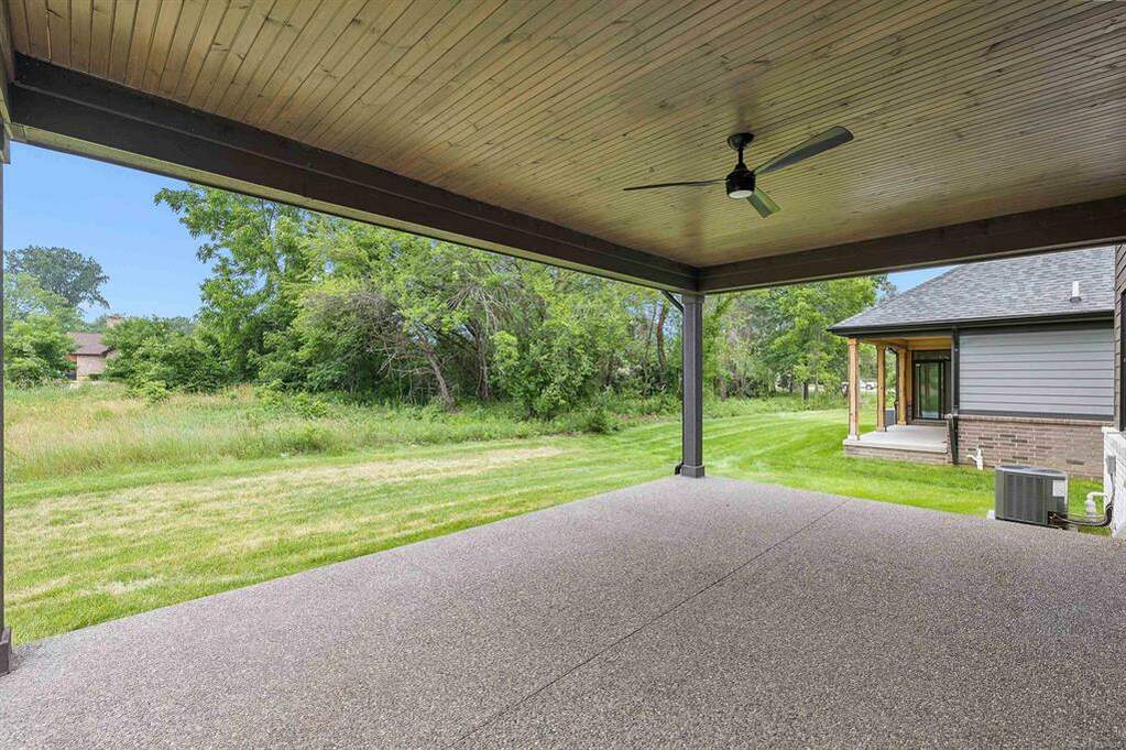 54808 Camden, Shelby Twp, MI 48316 MLS 58050130433 properties SE