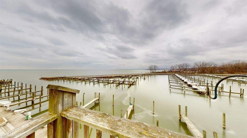 37520 Jefferson, Harrison Twp, MI 48045 MLS 58050133489