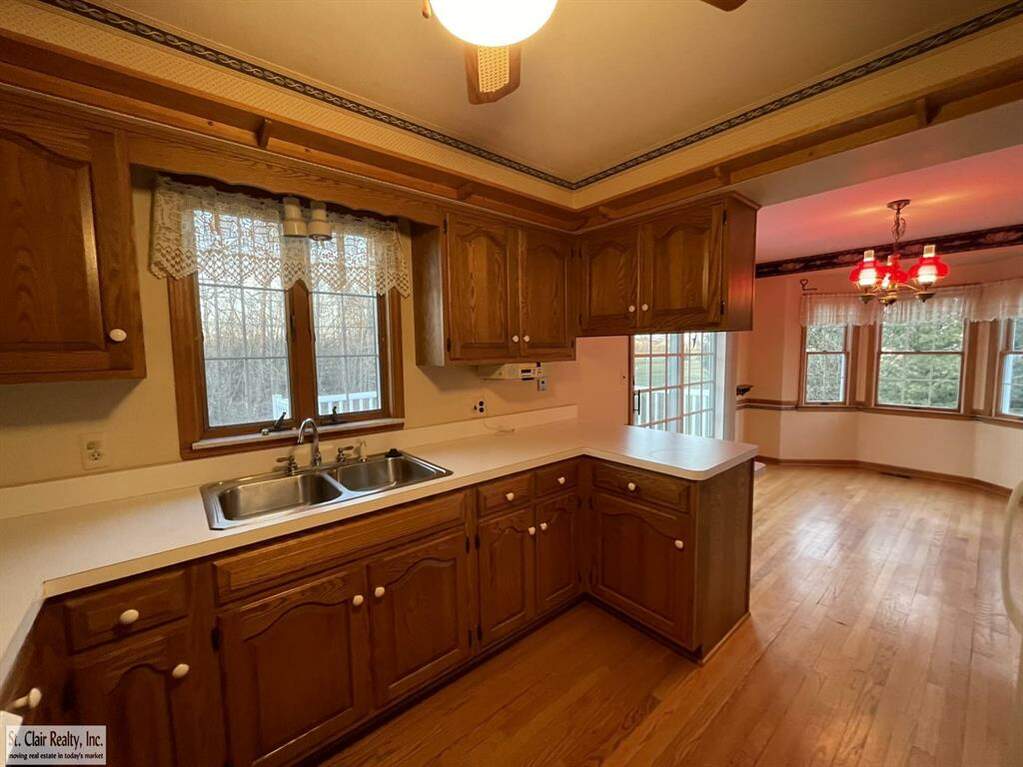 4112 Yankee, St. Clair Twp, MI 48079 MLS 58050136094 properties