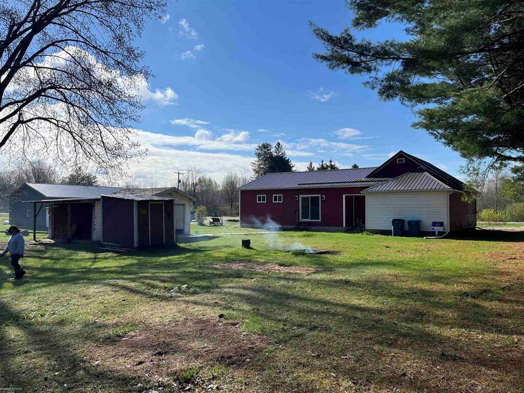 4750 Waltan Road, Vassar Twp, MI 48768 MLS 58050139400 properties REMI Christie's
