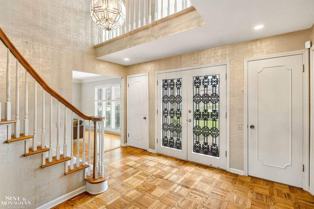 544 Coventry, Grosse Pointe Woods, MI 48236 MLS 58050139943