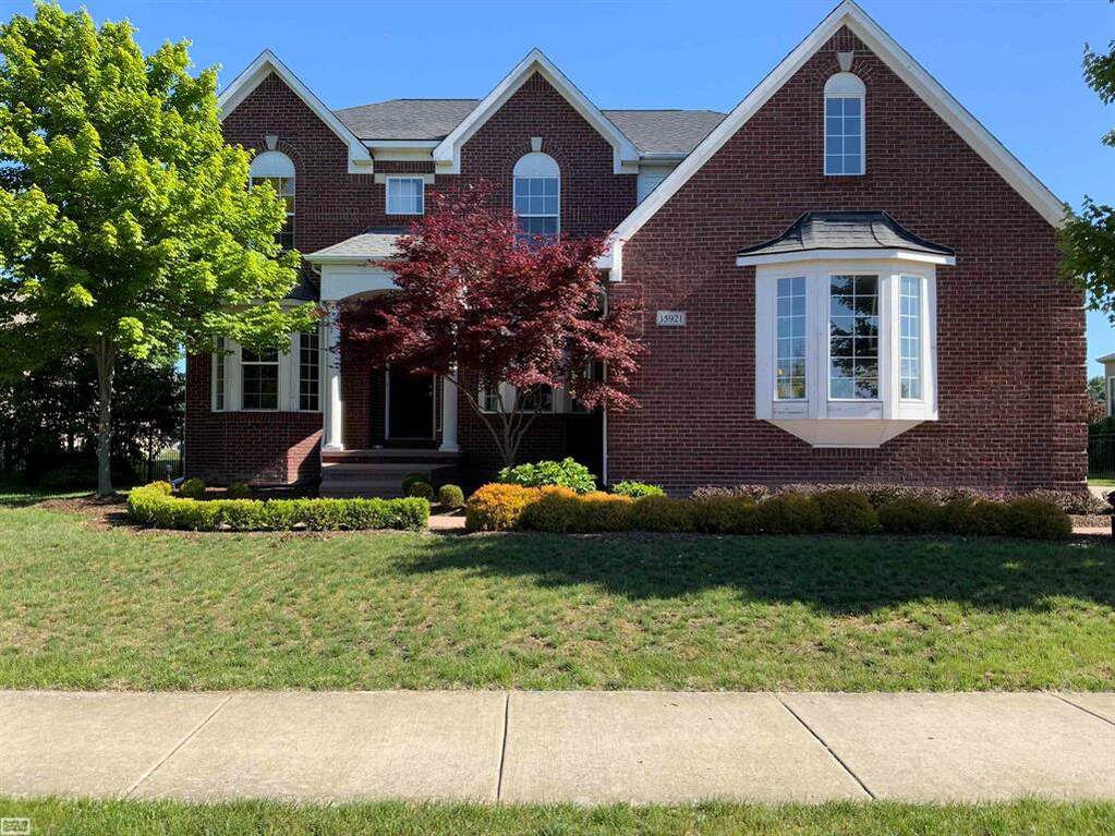 15921 Kingsway Drive, Twp, MI 48044 MLS 58050143916