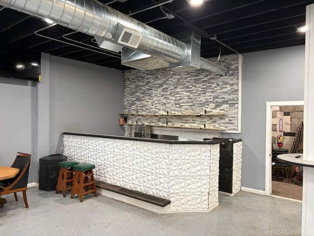 5117 E 7 Mile Road, Detroit, MI 48234 - View 4