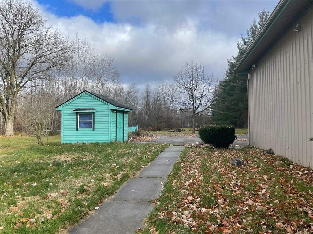 1830 Leland, Kimball Twp, MI 48074 MLS 60050128183 properties SE