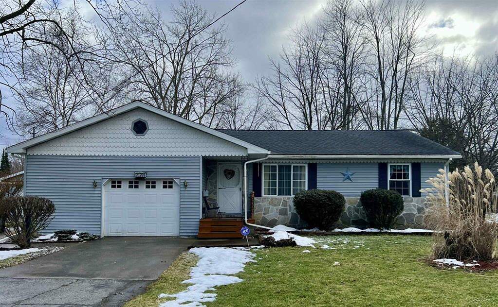 2320 Nebraska, Bridgeport Twp, MI 48601 MLS 61050101494