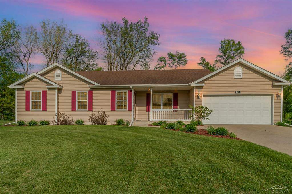 1239 Woodfield Trail, Richland Twp, MI 48626 MLS 61050109247