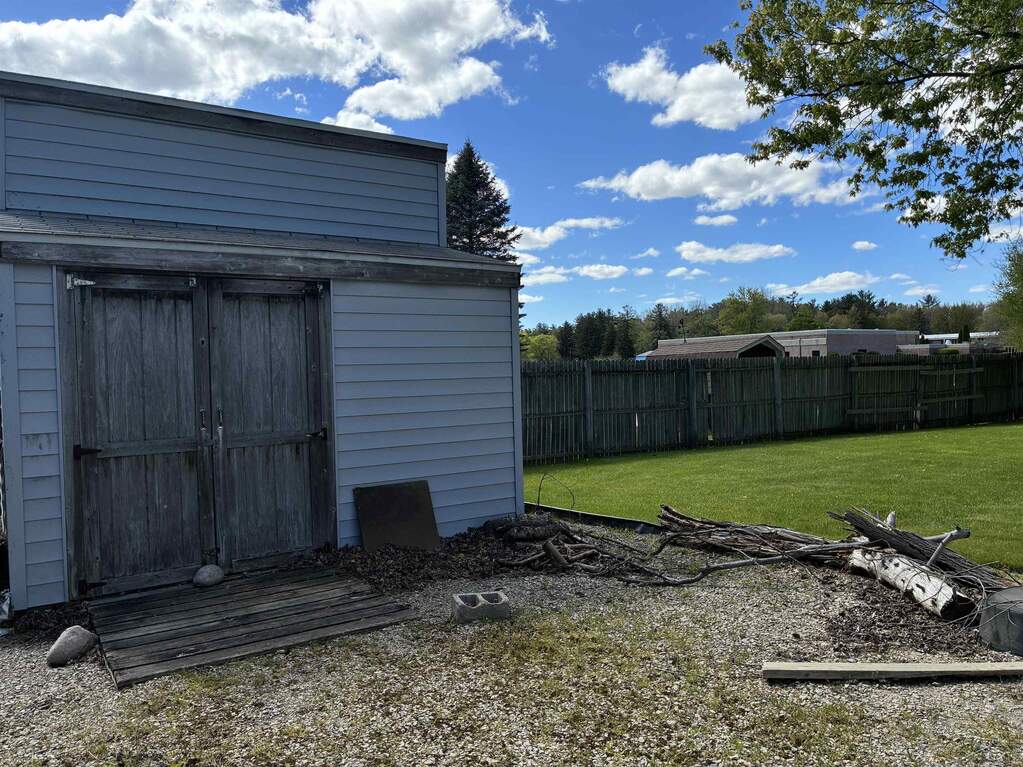 7178 London Drive, Saginaw, MI 48609 - View 6