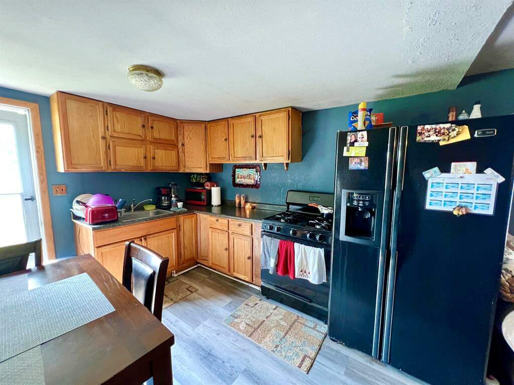 640 S Walker Street, Bronson, MI 49028 MLS 62023016876 properties