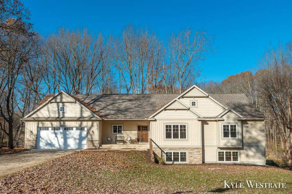 4091 Hall Street Sw, Walker, MI 49534 MLS 65022046797 properties