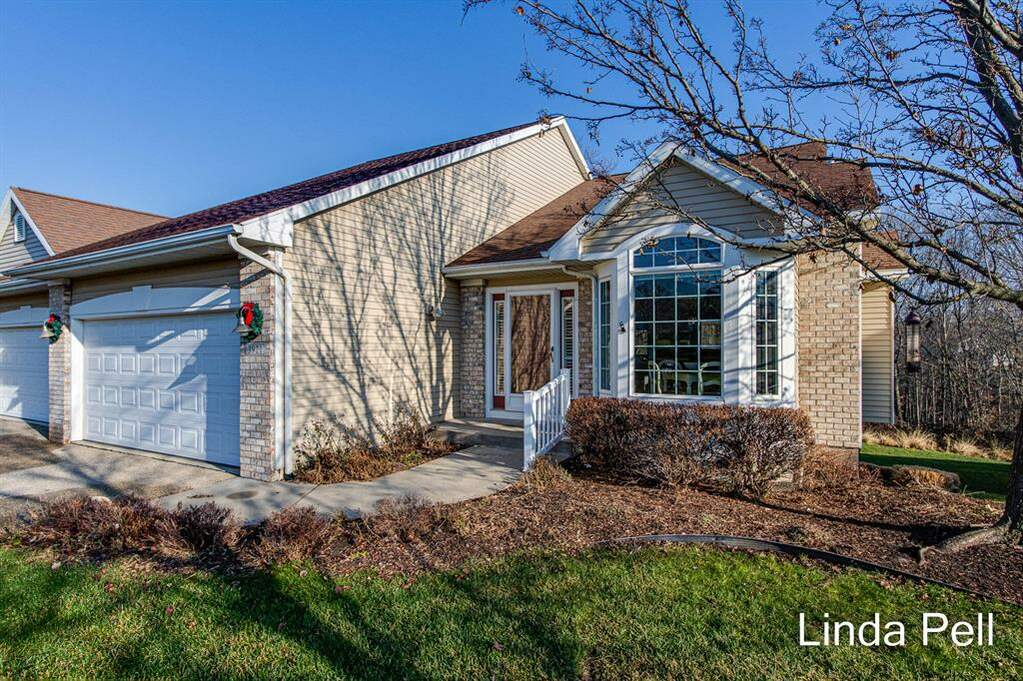 3921 Pemberton Drive Se 28, Grand Rapids, MI 49508 MLS 65022050186