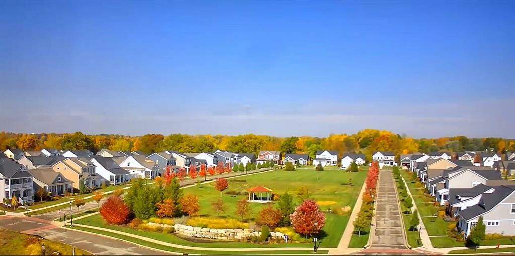 6870 Old Town Square, Cannon Twp, MI 49341 MLS 65023014851