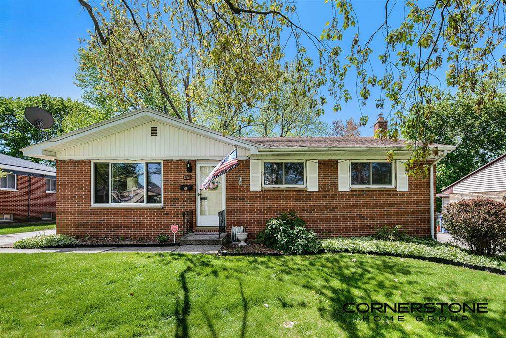 1761 Carlton Avenue Ne, Grand Rapids, MI 49505 MLS 65023015115