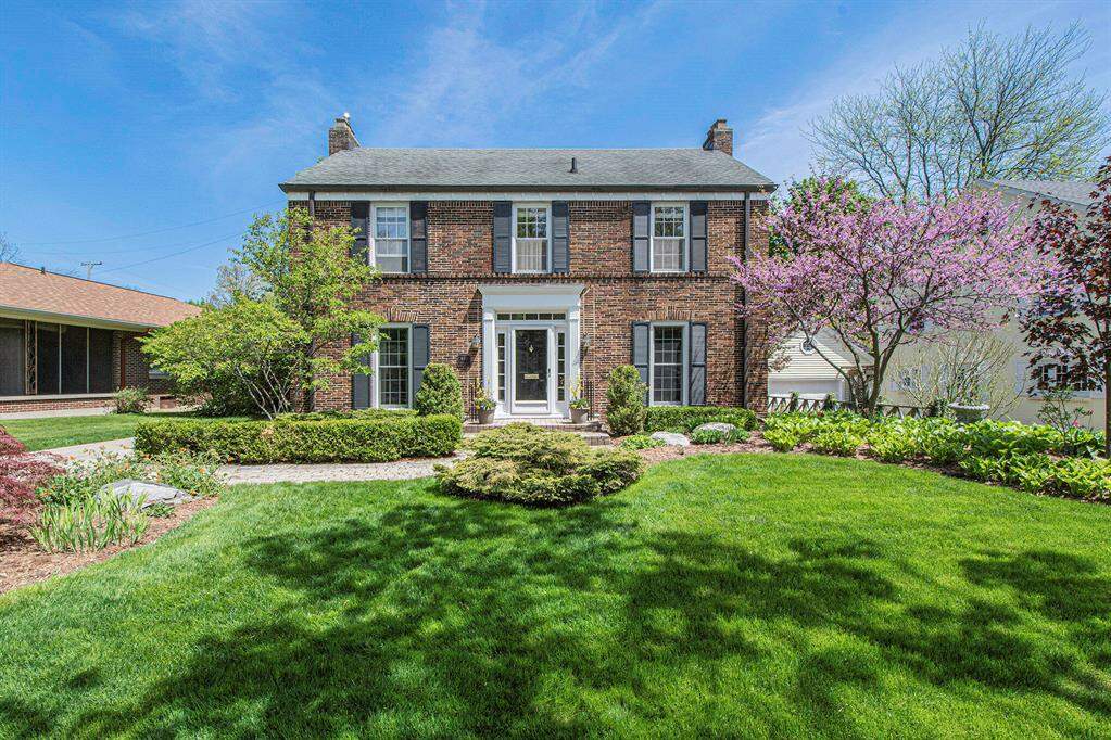 810 Gladstone Drive Se, East Grand Rapids, MI 49506 MLS 65023015810