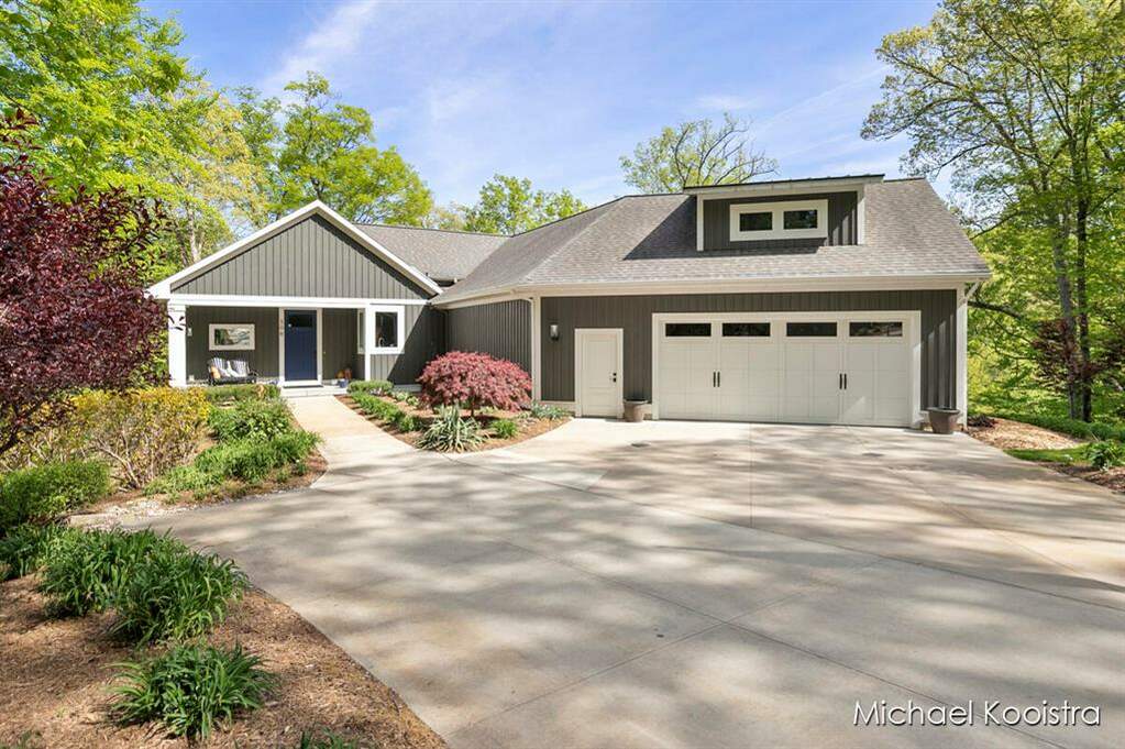 506 Pine Land Drive Se, Ada Twp, MI 49301 MLS 65023016080 properties SE Michigan