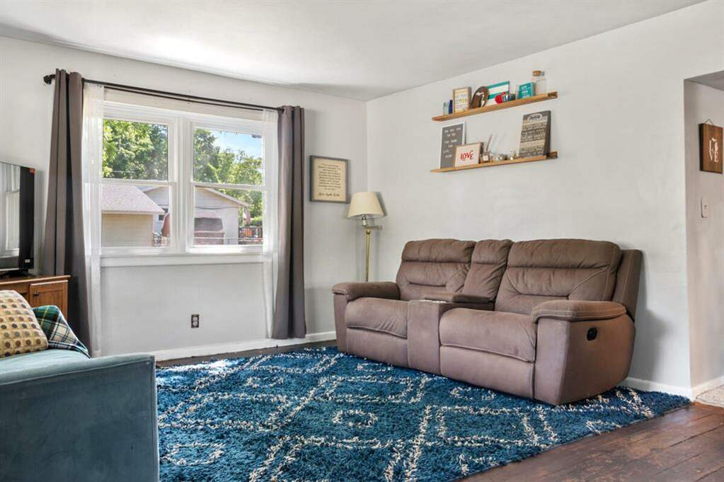 467 Port Sheldon Street Sw, Twp, MI 49418 MLS 65023018505