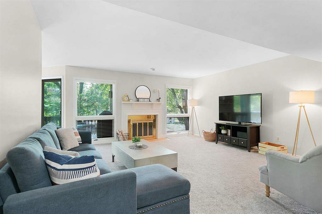 1288 Hillburn Avenue Nw, Grand Rapids, MI 49504 MLS 65023030548