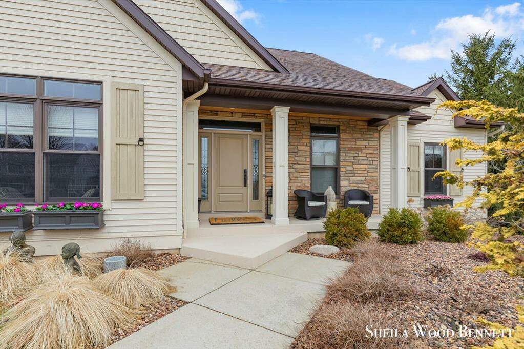 10077 Serenity Shores Drive Ne, Algoma Twp, MI 49341 MLS 65024010923