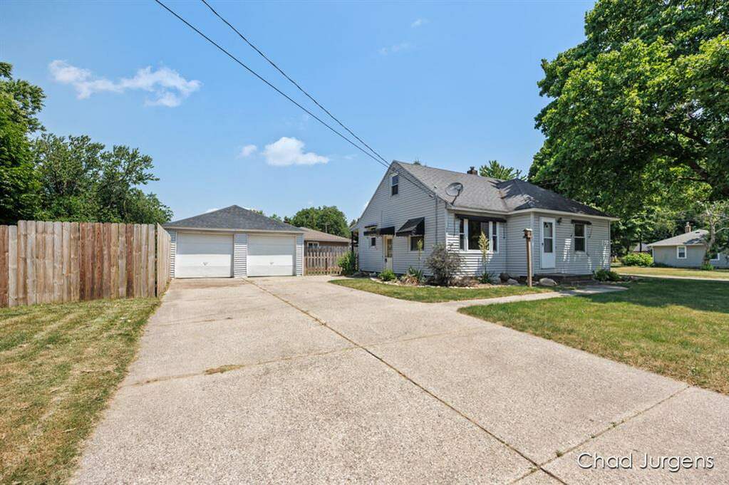 3315 Rypens Drive Nw, Walker, MI 49534 MLS 65024031369 properties