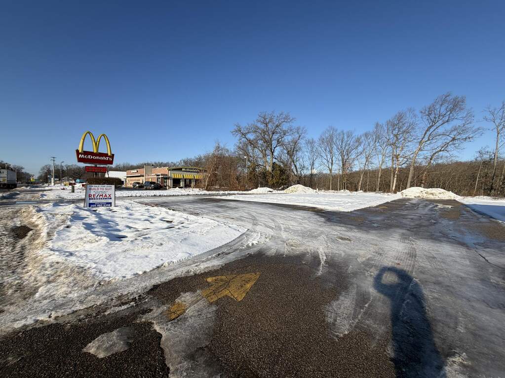 919 Marshall Street, Allegan, MI 49010 - View 3