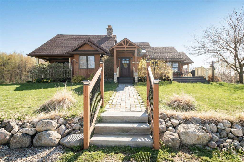 3365 Hochberger Road, Pipestone Twp, MI 49111 MLS 66021012497 properties REMI Christie's