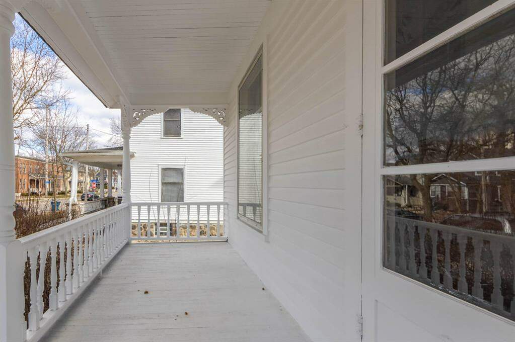 301 W Vine Street, Kalamazoo, MI 49001 MLS 66023005647 properties