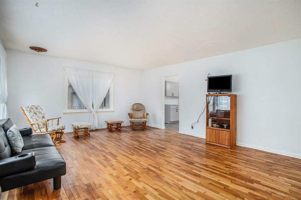 4187 Naomi Road, Sodus Twp, MI 49126 MLS 66023006198 properties