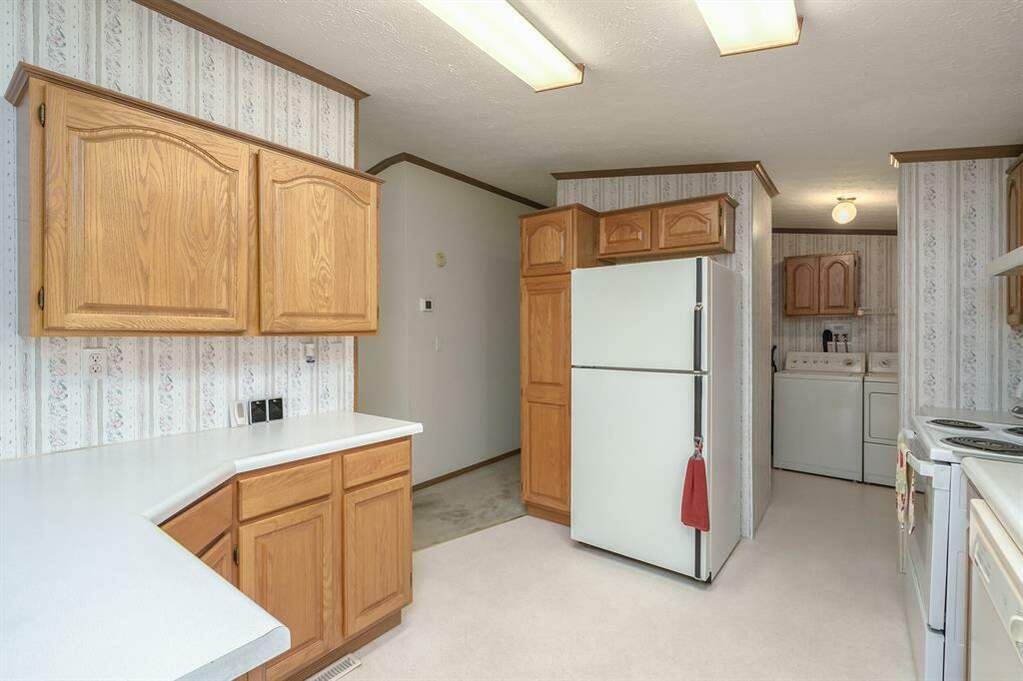 18322 M 40, Bloomingdale Twp, MI 49055 MLS 66024034205 properties