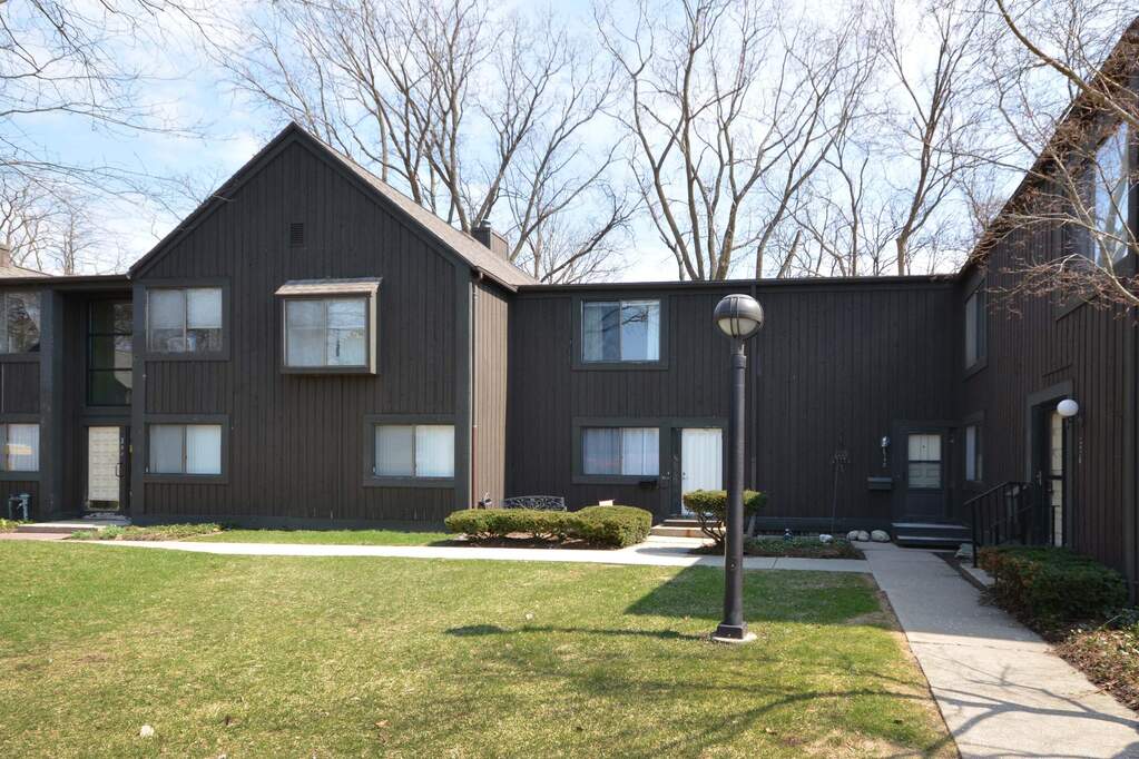 230 Falkirk Court, Kalamazoo, MI 49006, Kalamazoo