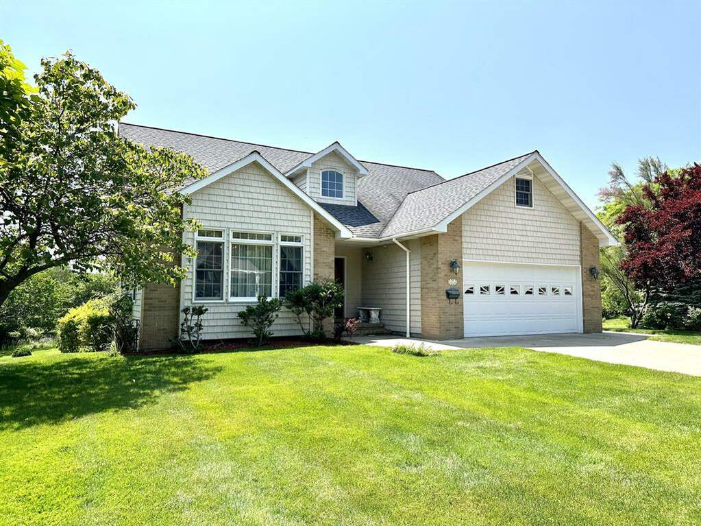 507 9th Street, Manistee, MI 49660 MLS 67023021500 properties SE