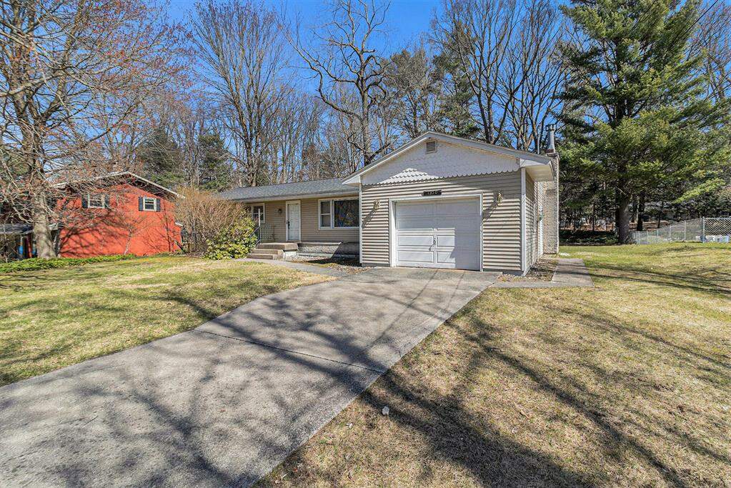 1350 N Lendale Road, Pere Marquette Twp, MI 49431 MLS 67024015029 properties REMI Christie