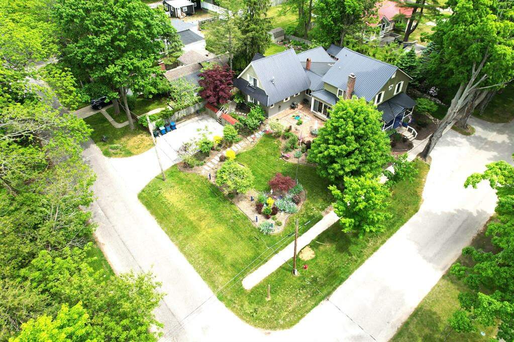 438 E Lowell Street, Pentwater Vlg, MI 49449 MLS 67024026802