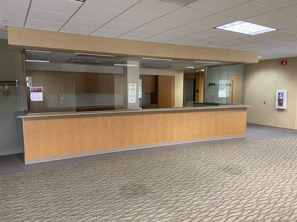 1717 E Chicago Road, Sturgis, MI 49091 - More