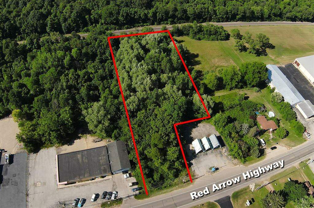 V/L Red Arrow Highway Highway, Coloma Twp, MI 49038 MLS 69023004339