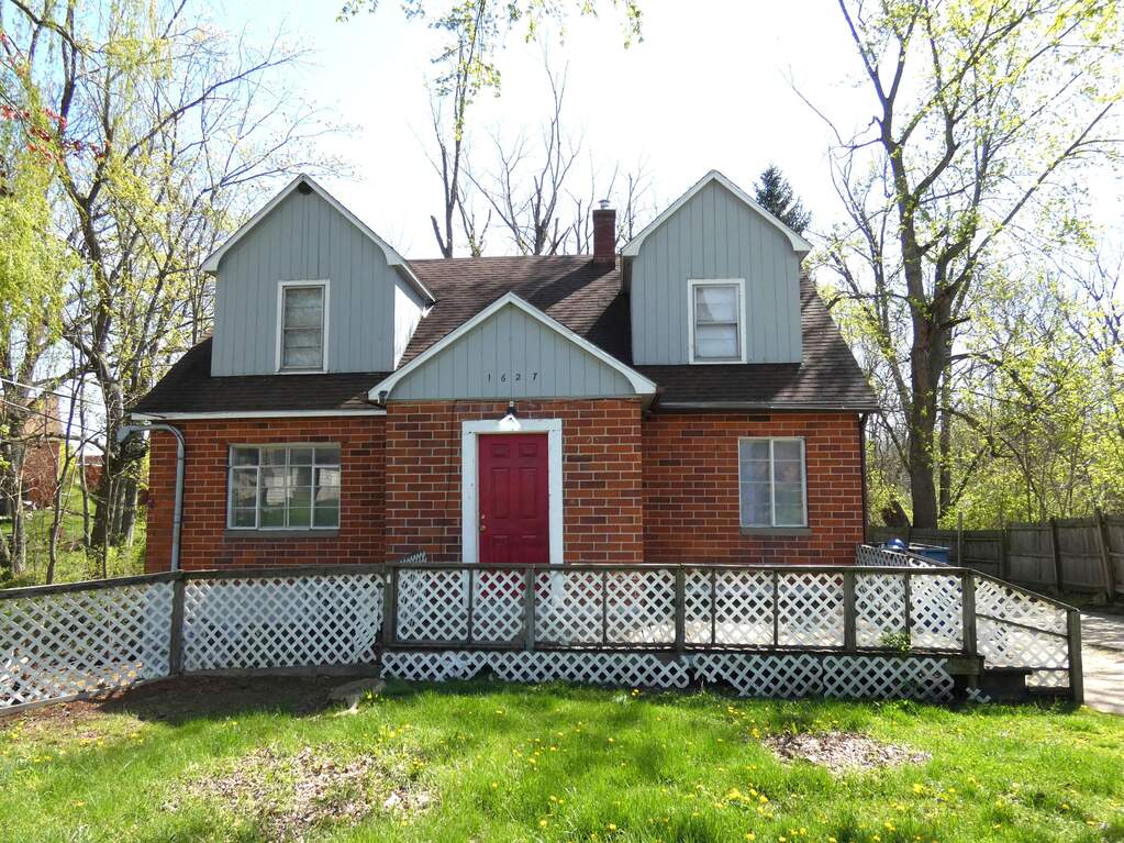 1627 Ogden Avenue, Benton Harbor, MI 49022, Benton Harbor