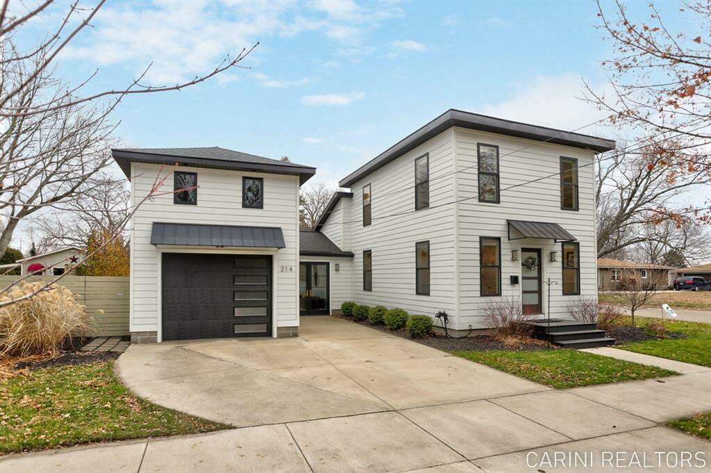 214 S Jackson Street, Spring Lake Vlg, MI 49456 MLS 71023005871