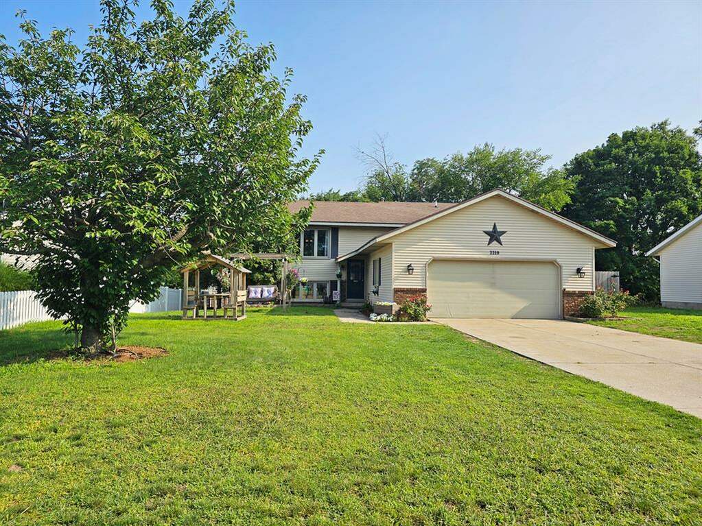 2219 Sandstone Drive, Twp, MI 49428 MLS 71023027502