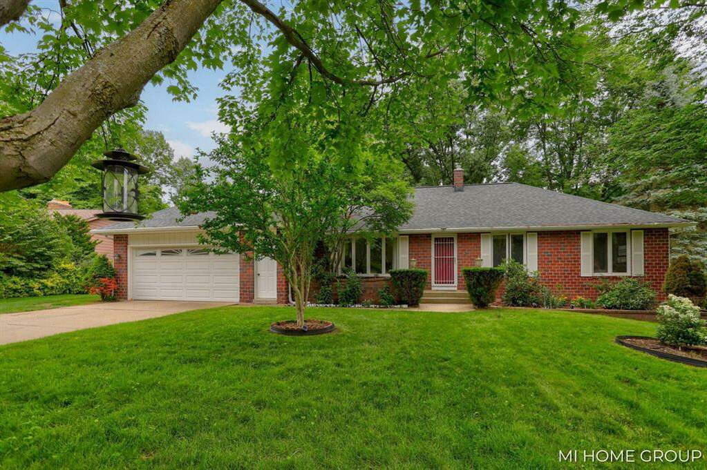 1854 Sw Pinnacle Drive, Wyoming, MI 49519 MLS 71023028498