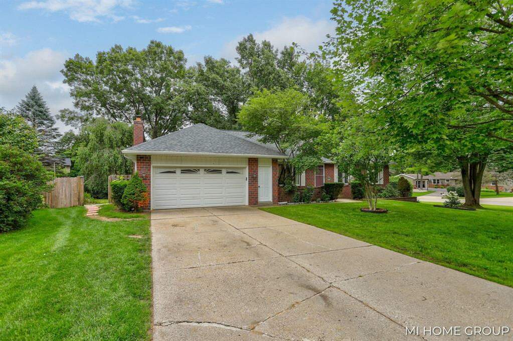 1854 Sw Pinnacle Drive, Wyoming, MI 49519 MLS 71023028498