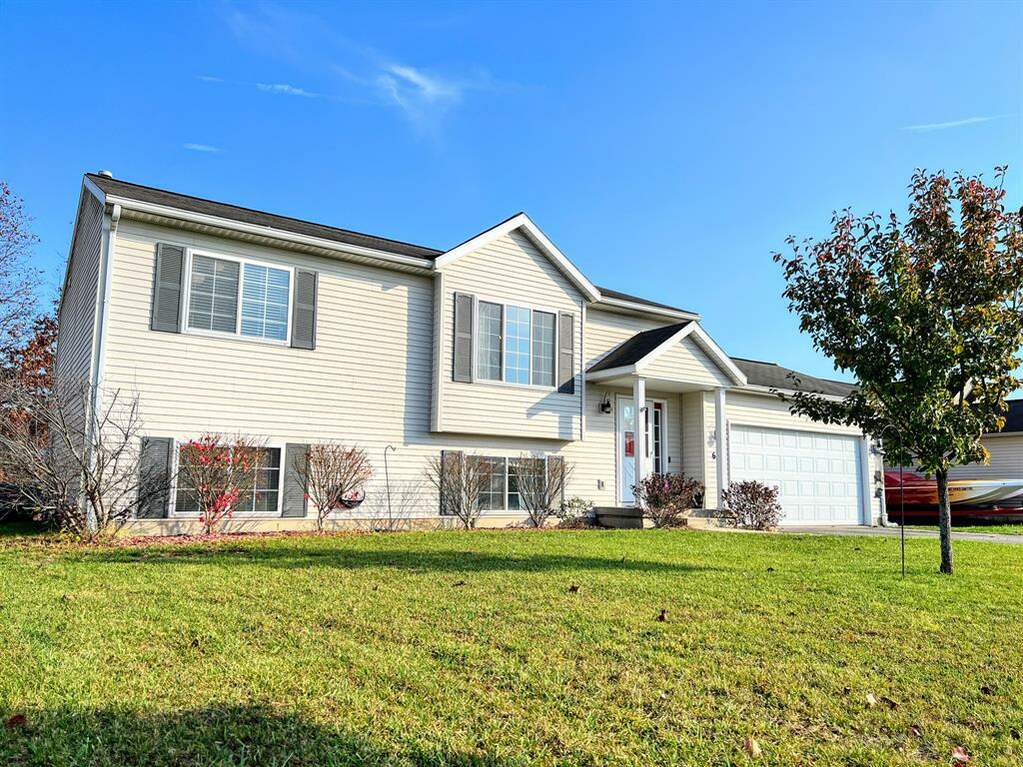 609 Birch Run Street, Hwrdctyvlgrynldstwp, MI 49329 MLS 72022046398