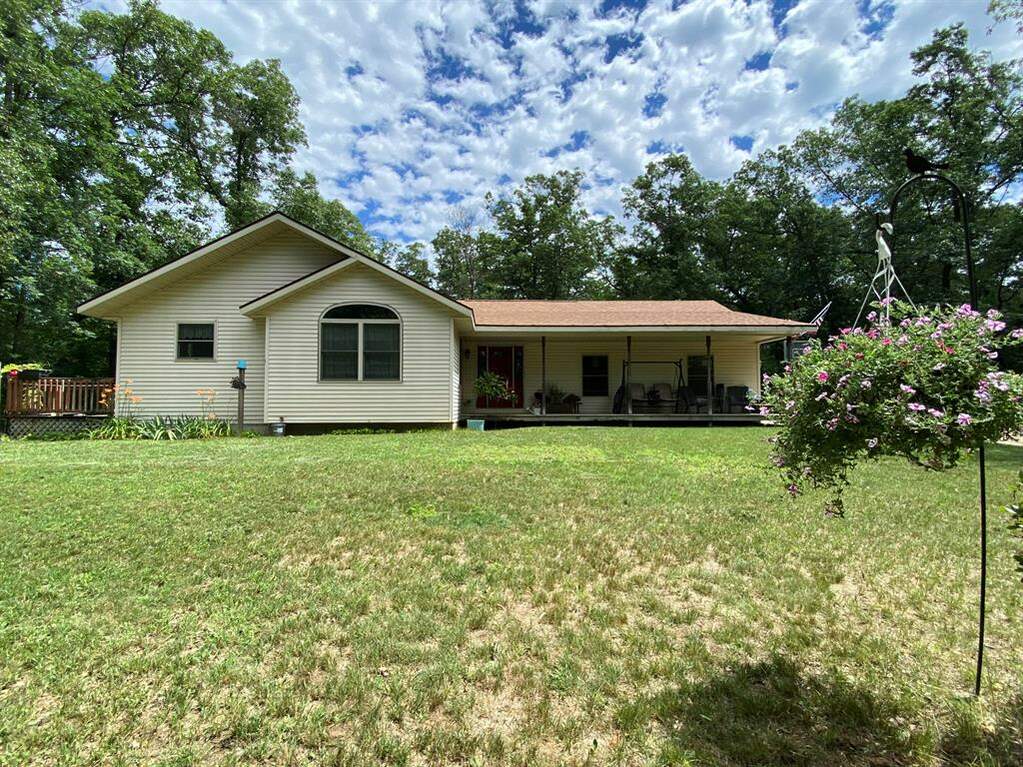 370 N Lester Avenue, White Cloud, MI 49349 MLS 72024033216