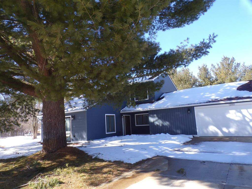 200 North Shore Drive East, Cadillac, MI 49601 MLS 78080004654