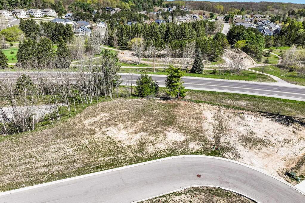 13956 S Winding Trail, Traverse City, MI 49686 - View 3
